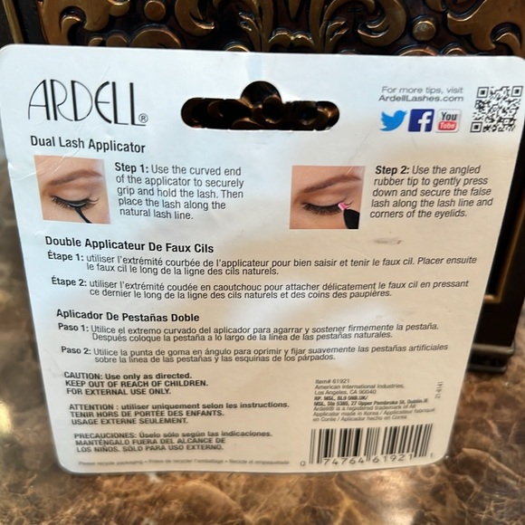 Ardell-Set of Press on Lashes-Wispies + Dual Lash Applicator-New in Sealed Pkg - Picture 5 of 5